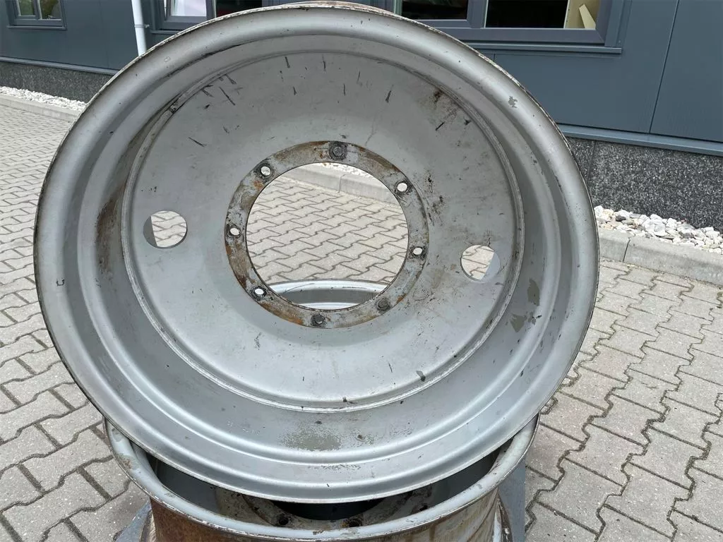 Wielen & Banden Velg 28x14 cat 3 as CNH