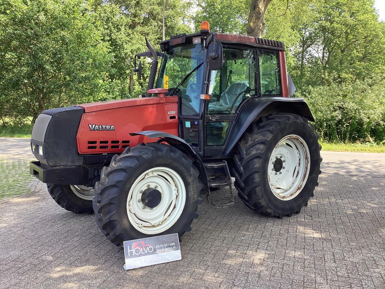 Valtra 6350 trekker