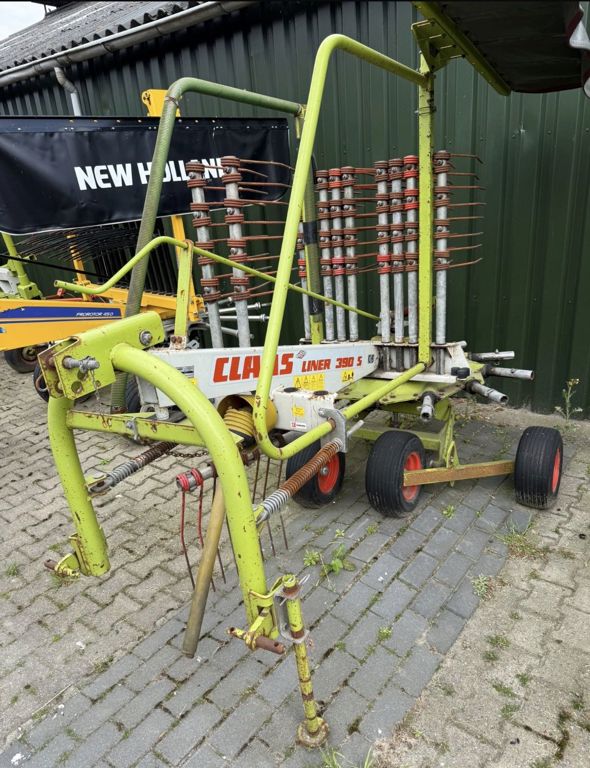 Claas Liner 390S enkele hark